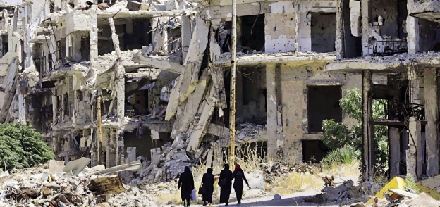 آثار الدمار على المنشآت السكنية فى حلب بسبب الحرب السورية «أ. ف. ب»