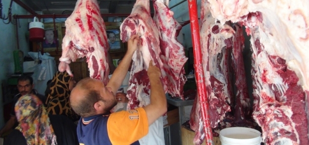 رقابة مشددة على محلات بيع اللحوم قبل العيد
