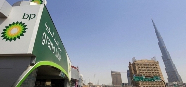 محطة وقود تابعة لشركة "BP" بالقرب من برج خليفة في دبي