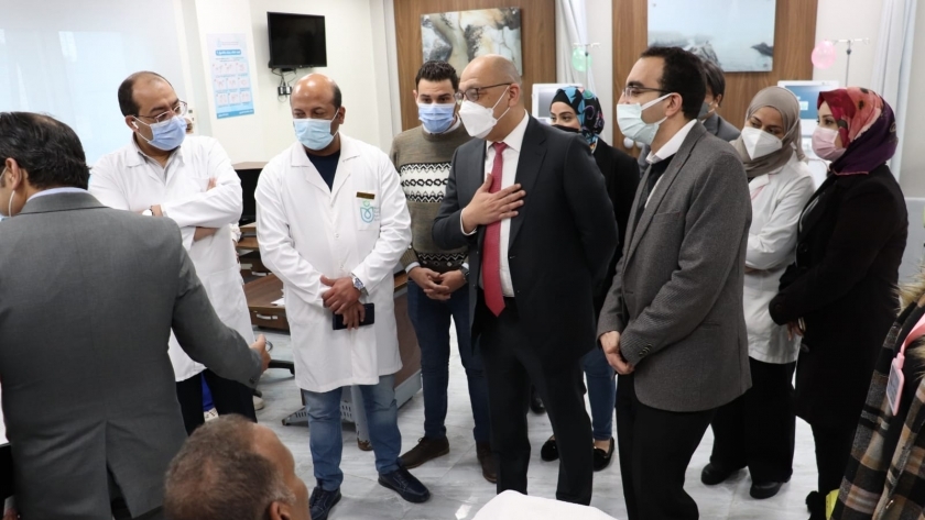 سفير الفلبين بالقاهرة يزور منشآت هيئة الرعاية الصحية في الإسماعيلية