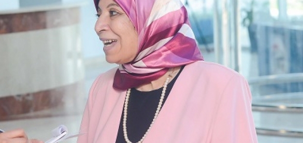 الدكتورة فاطمة محمد عبدالحميد أرملة الشهيد البطل الرائد الشبكشي