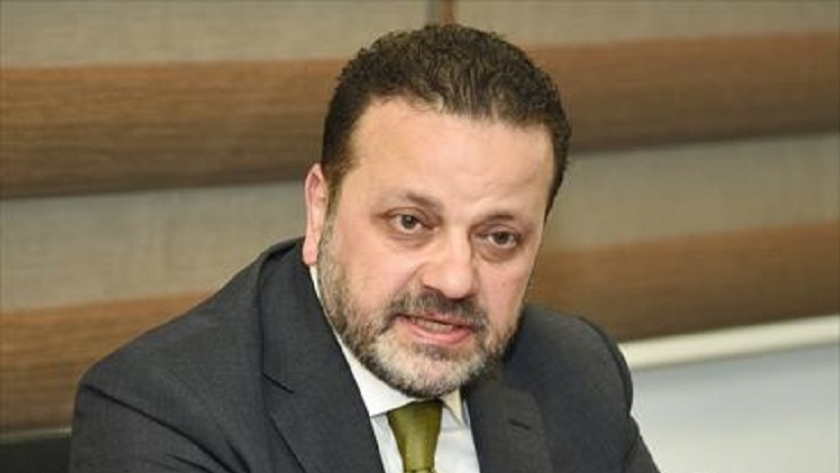 النائب أحمد الشرقاوي خلال حديثه في ندوة «الوطن»