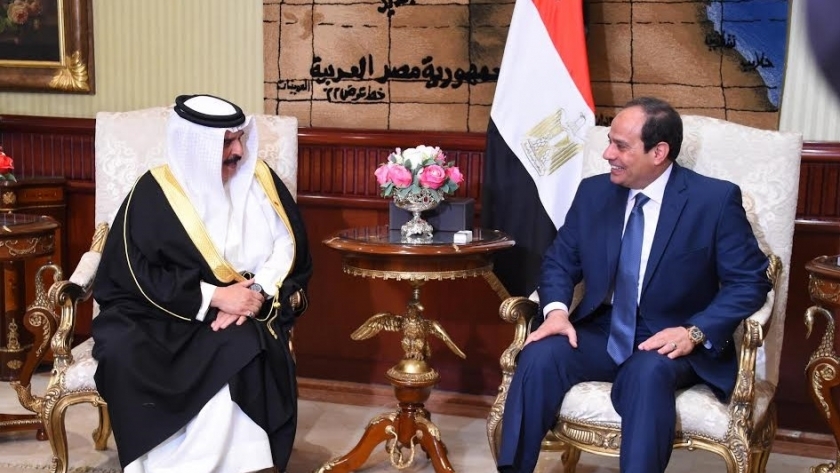 الرئيس عبدالفتاح السيسي وملك البحرين حمد بن عيسى آل خليفة