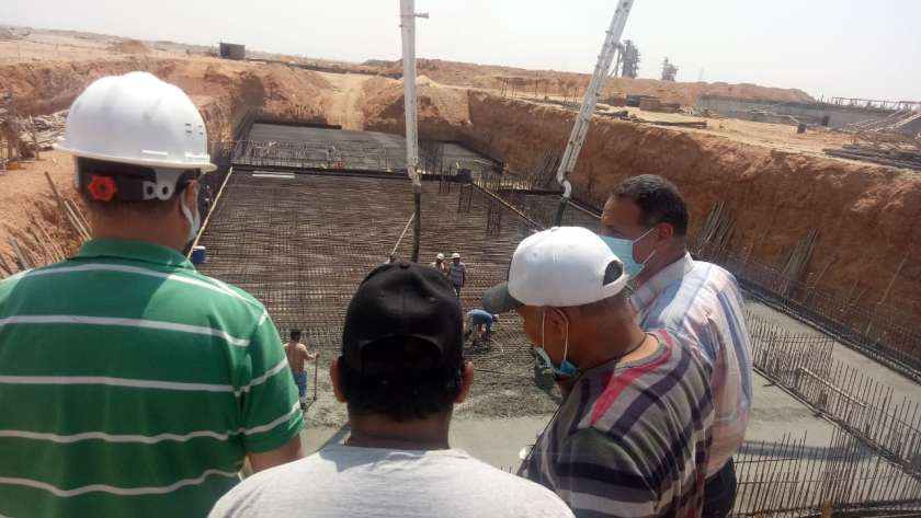 صب الخرسانة المسلحة لعنبر الطلمبات بمحطة المياه الجديدة بمدينة بدر