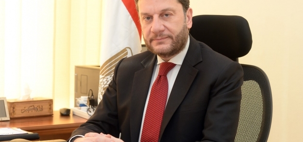 عمرو المنير، نائب وزير المالية للسياسات الضريبية