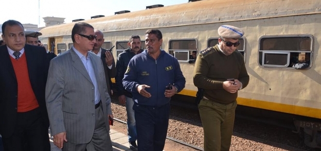خروج قطار عن القضبان بكفر الشيخ