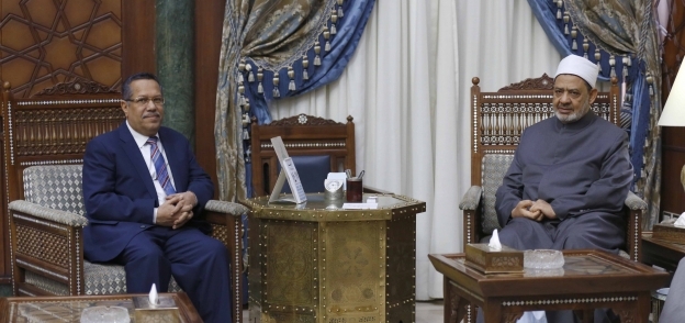 لقاء شيخ الأزهر ورئيس الوزراء اليمني