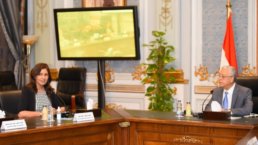 رئيس مجلس النواب يستقبل وزيرة الهجرة والوفد الشبابي المصري واليوناني والقبرصي