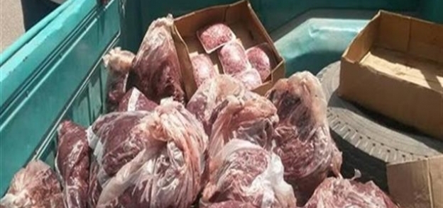 صورة حملات للطب البيطري على اللحوم في أسواق الفيوم