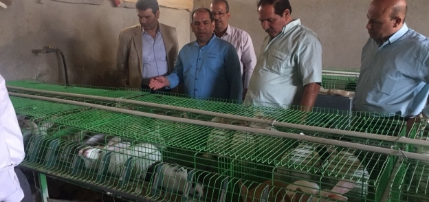نائب رئيس جامعة المنيا يزور مركز البحوث الزراعيه