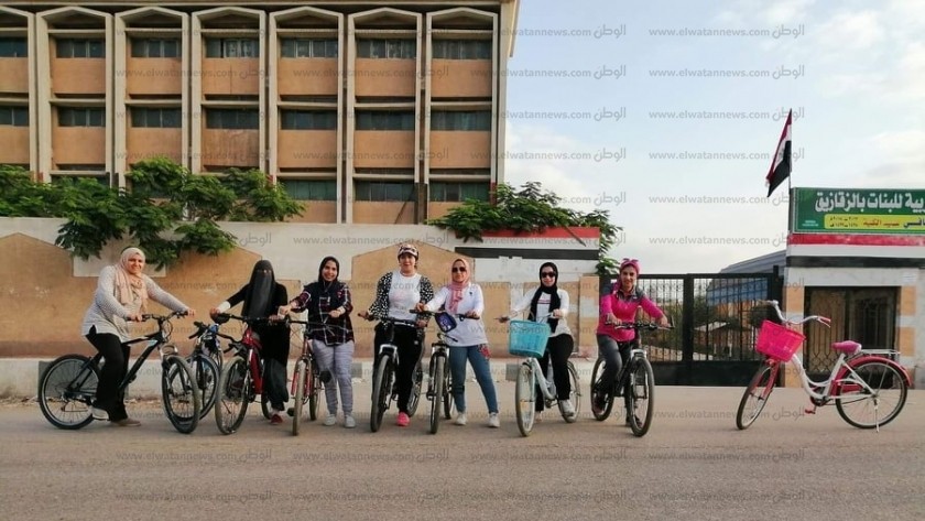 فتيات الشرقية ينظمن ماراثون لقيادة الدراجات بالزقازيق