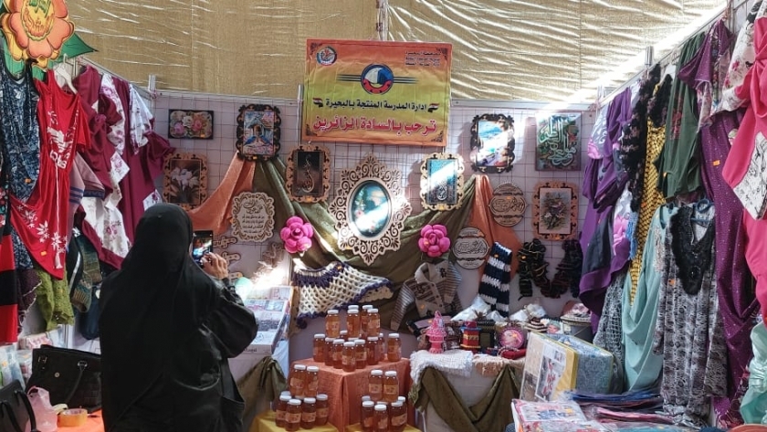 تفاصيل معرض «صنع في مصر» بدمنهور: 52 عارضا و4 رعاة يروجون للمنتجات المحلية