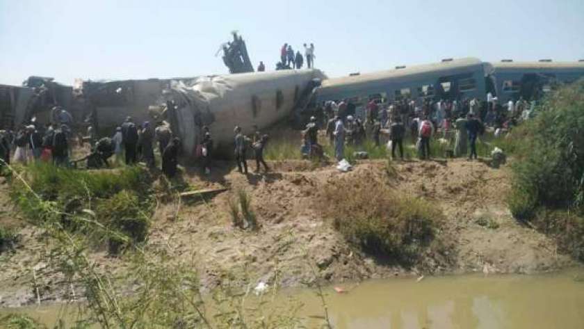 حادث اصطدام قطارين في سوهاج