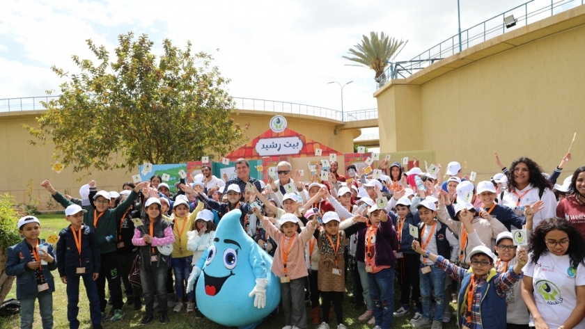 مشاركة الاطفال خلال  فعاليات الحملة القومية لترشيد استهلاك المياه "كل نقطة بتفرق"