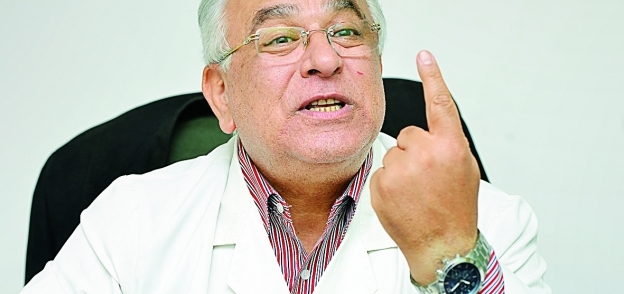 الدكتور يحيى الشاذلي منسق عام مبادرة الرئيس للقضاء على فيروس سي بمصر