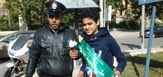 باقات الورود لضباط الشرطة