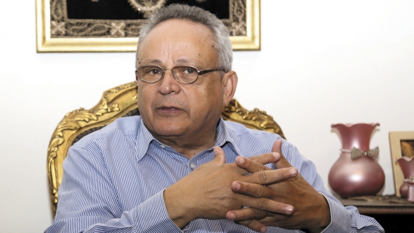 الدكتور أحمد زايد، مدير مكتبة الإسكندرية
