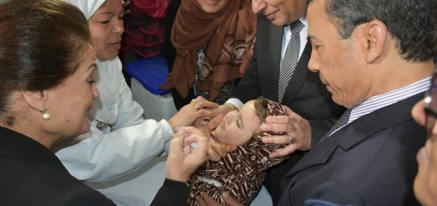 محافظ البحيرة تفتتح الحملة القومية للتطعيم ضد شلل الأطفال