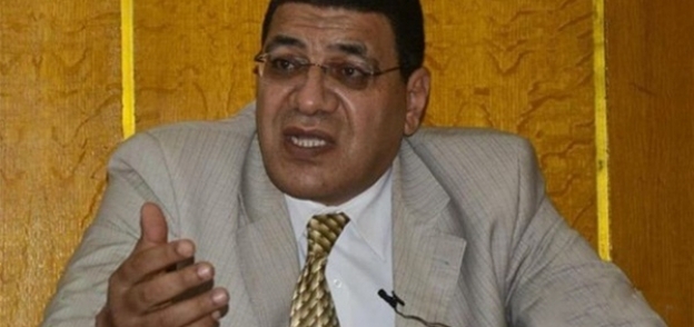 الدكتور هشام عبد الحميد