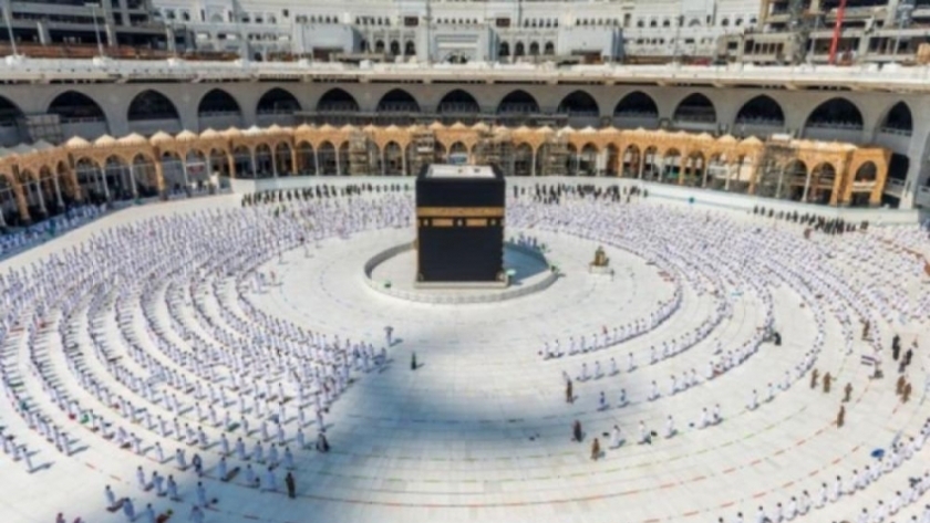 السعودية تضيف مسارات جديدة للطواف في المسجد الحرام