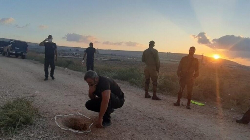 محققون إسرائيليون في محيط سجن جلبوع