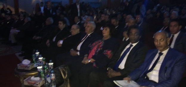 وزيرة الثقافة ومحافظ مطروح خلال فعاليات مؤتمر أدباء مصر