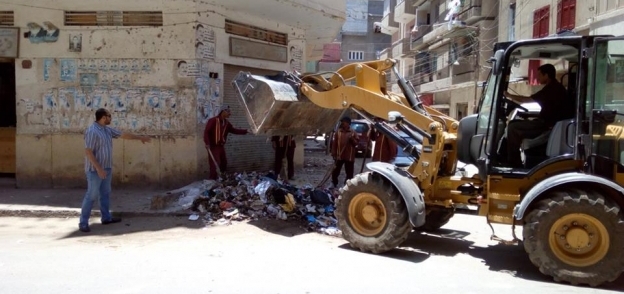 حملة نظافة بشوارع دسوق