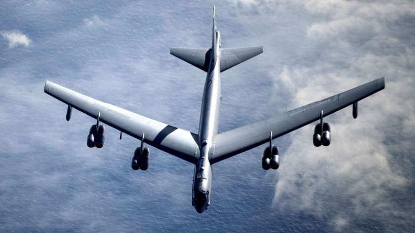 قاذفة من طراز  B-52H