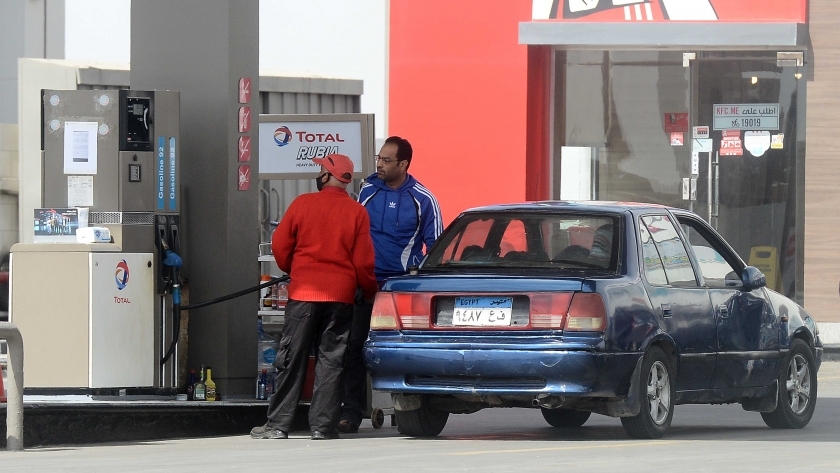 مصدر بالبترول: رفعنا أسعار البنزين فقط 25 قرشا بدلا من 70 قرش