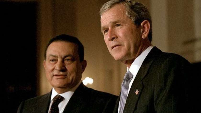 مبارك وجورج بوش