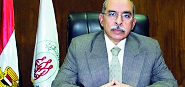 الدكتور أسامة رسلان، المتنازع على منصب الأمين العام لاتحاد الأطباء العرب