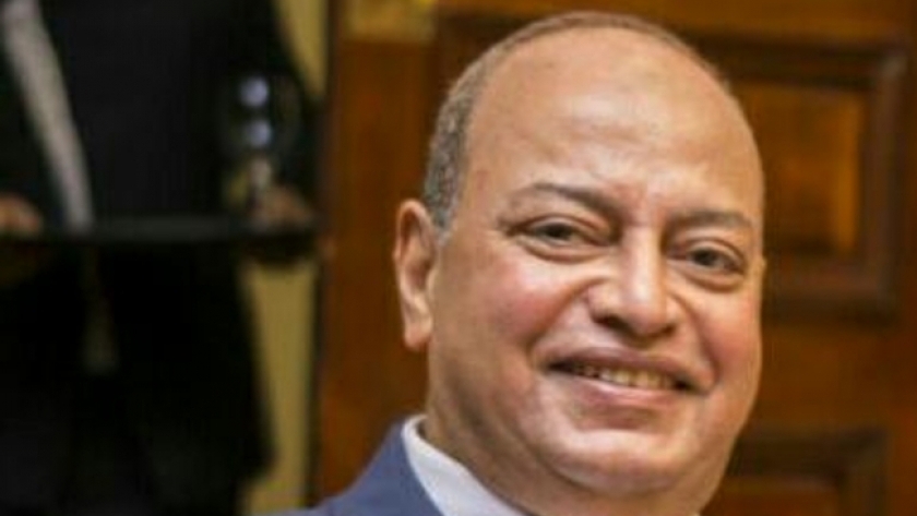 الدكتور محمد عز العرب أستاذ الكبد ورئيس وحدة الأورام بالمعهد القومى للكبد