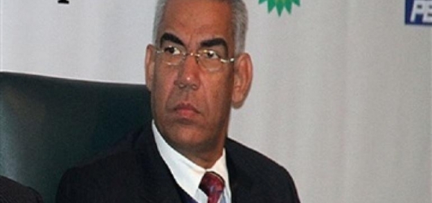 مصطفى عبد القادر