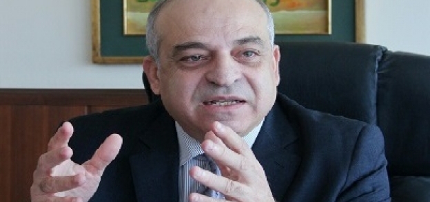 الدكتور محمد صلاح، رئيس هيئة المستشفيات والمعاهد التعليمية