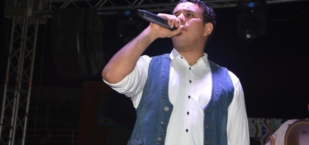 بالصور| محمود الليثي يحيي حفل "فرح بوت" بأجمل أغانيه