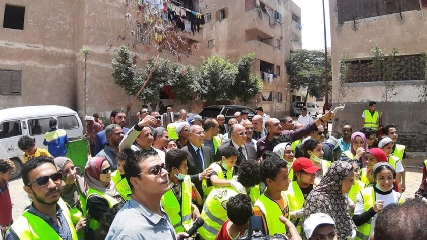 محافظ القاهرة يتابع تطوير ملاعب شيحة