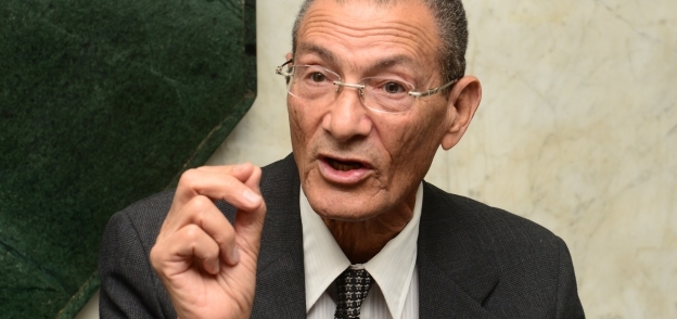 الدكتور عبدالمنعم المشاط، أستاذ العلاقات الدولية والأمن القومى بكلية الاقتصاد والعلوم السياسية