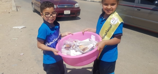 طلاب المدرسة المصرية اليابانية بالسويس ينظمون مبادرة "إفطار صائم"