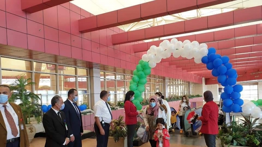 بدء وصول الرحلات الجوية لمطار شرم الشيخ قادمة من « طشقند - اوزبكستان»