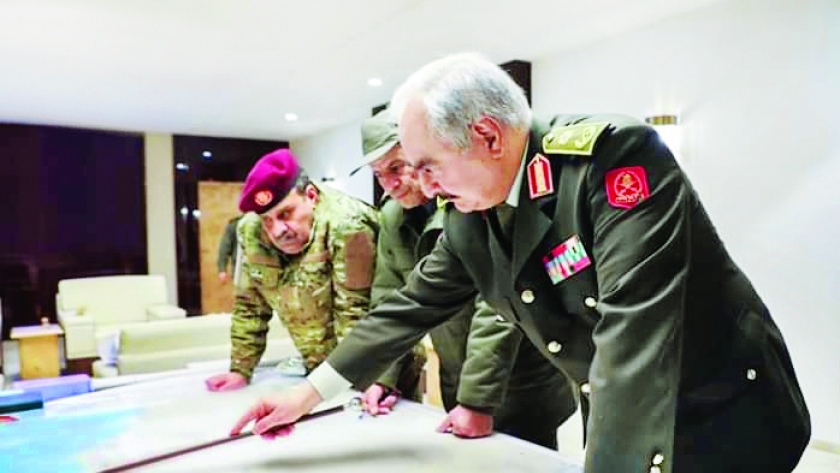 خليفة حفتر قائد الجيش الوطنى الليبى