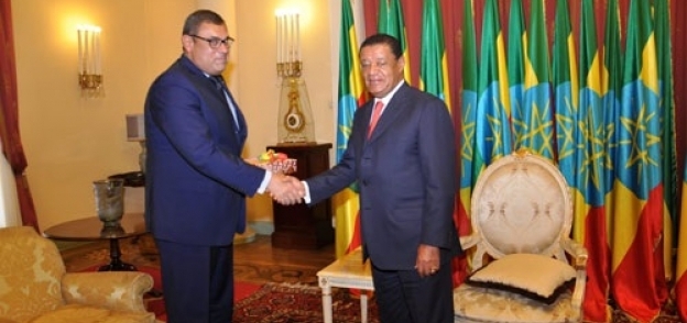 السفير المصري والرئيس الاثيوبي