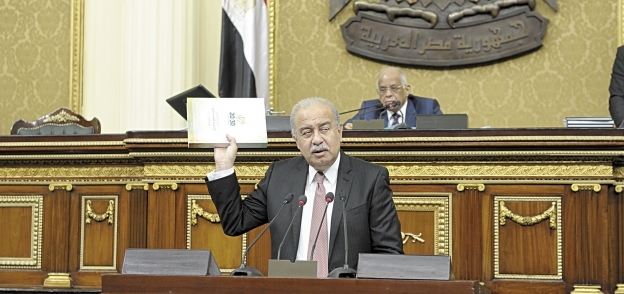 رئيس الوزراء أثناء إلقاء بيان الحكومة أمام مجلس النواب