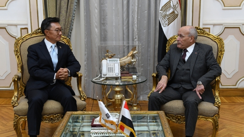 "العصار" مع السفير الكوري الجنوبي لدي القاهرة