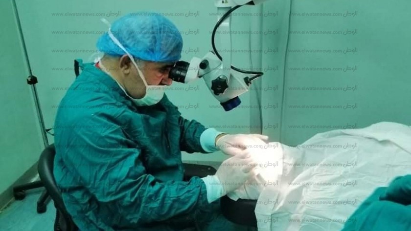 إجراء جراحات الرمد بمستشفى ناصر العام