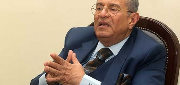 المستشار بهاء الدين أبو شقة، رئيس الهيئة البرلمانية لحزب الوفد