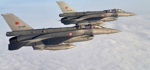مقاتلات حربية تركية