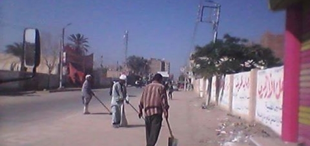 بالصور| حملة نظافة ورفع مخلفات بوسط مدينة طامية في الفيوم