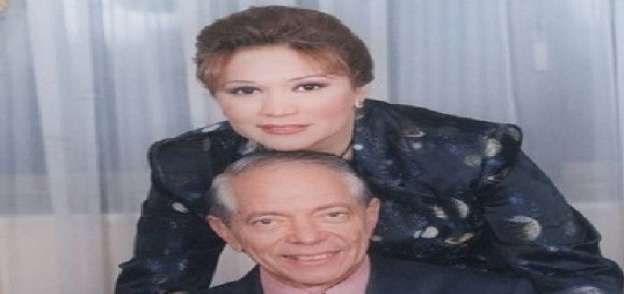 أميمة تمام مع زوجها الراحل أسامة الباز