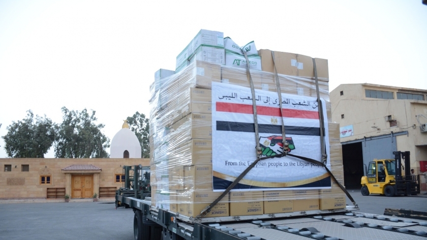 إرسال مساعدات مصرية الى ليبيا