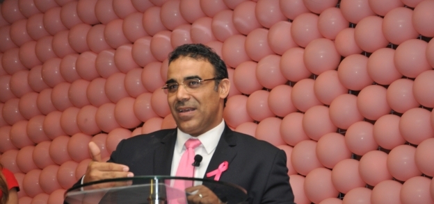الدكتور هشام الغزالي، مدير مركز الأبحاث بكلية طب عين شمس